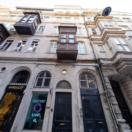 The Riviera Loft : Lovely 1br W/ Stunning Terrace *