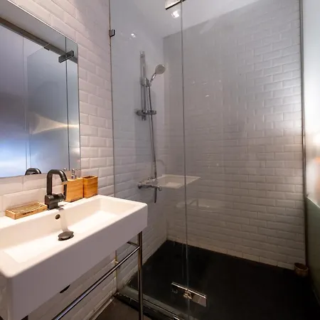 דירה The Riviera Loft : Lovely 1br W/ Stunning Terrace *