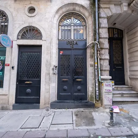 The Riviera Loft : Lovely 1br W/ Stunning Terrace * איסטמבול